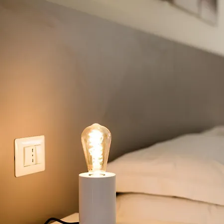 Dieci By Comorooms コモ