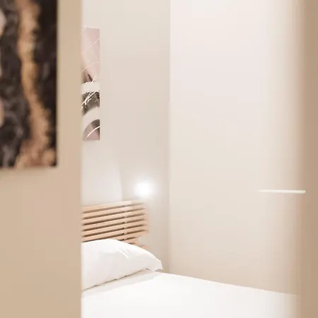 Dieci By Comorooms * コモ