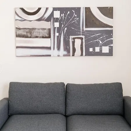 Dieci By Comorooms コモ