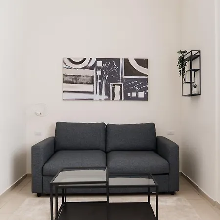 Apartment Dieci By Comorooms Como