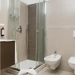 Dieci By Comorooms Apartment *