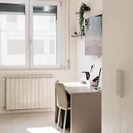 Apartment Dieci By Comorooms Como