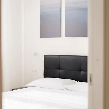 Dieci By Comorooms Como