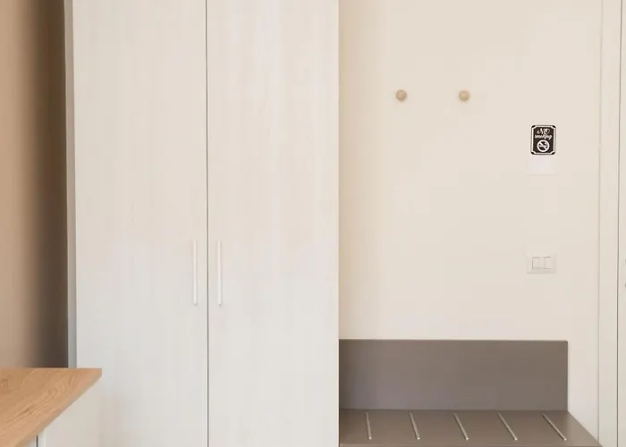 Dieci By Comorooms *