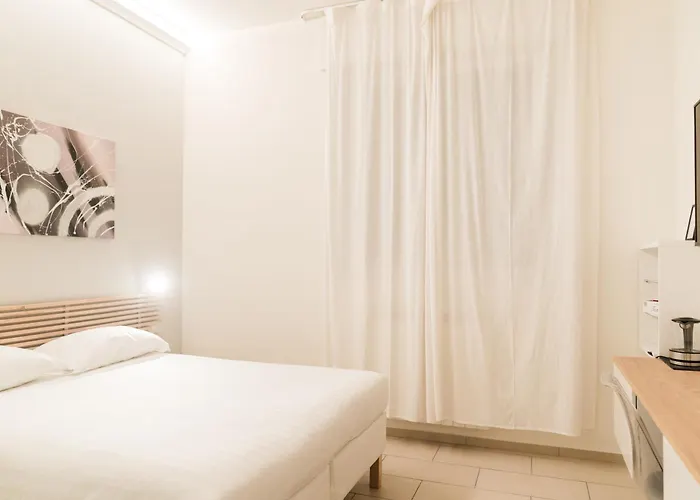 Dieci By Comorooms *