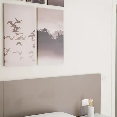 Apartment Dieci By Comorooms *