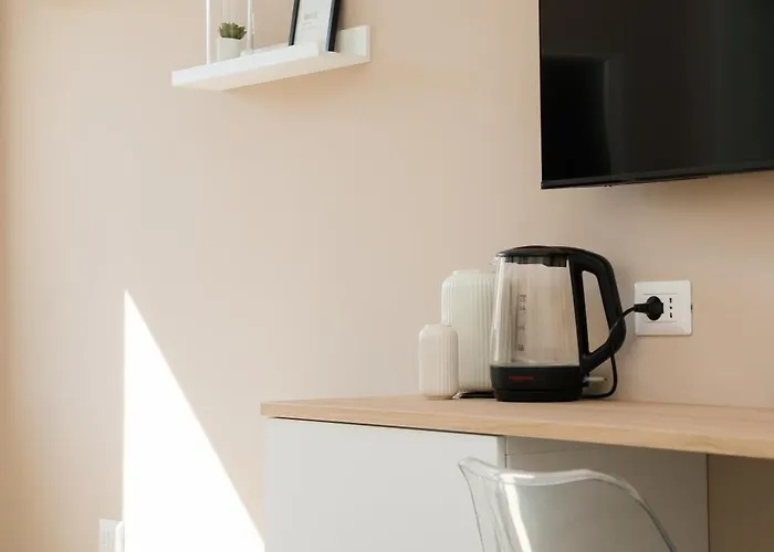 Dieci By Comorooms Apartment